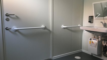 Sanitärcontainer - 10 Fuss Innenansicht